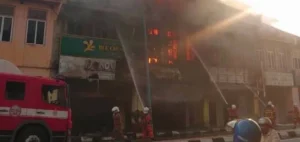 Three Main Street Shoplots Razed To The Ground